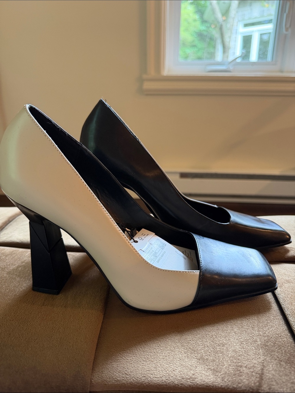 Mango NWT 40. Leather. Two-Tone Black & White Block Heel Pumps - Women